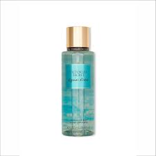 D AQUA KISS